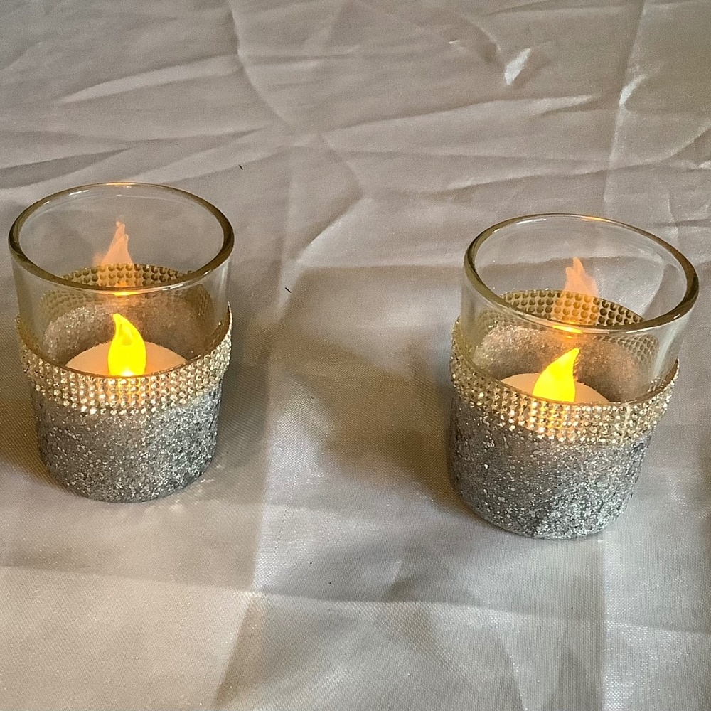 Set of 2 tea light candle holders embellished with silver holographic glitter